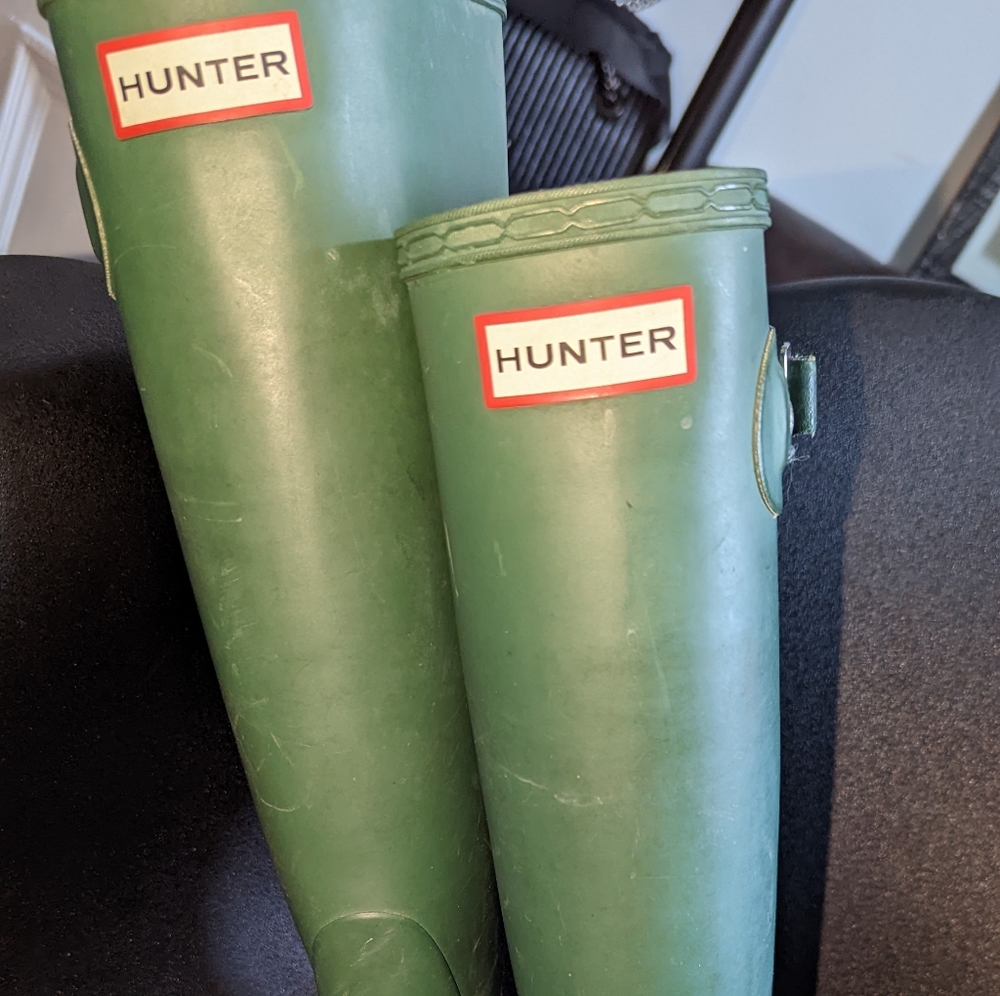 Hunter rain boots forest green